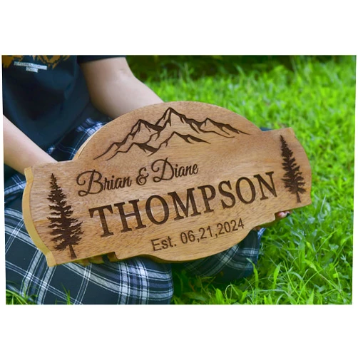CUSOM-DECOR Personalized Outdoor Wood Sign - Custom Carved Cabin Decor, Rustic Family Name Sign Perfect for Mountain Home, Man Cave, 3D Cottage Decor - Unique Outdoor Camp Sign