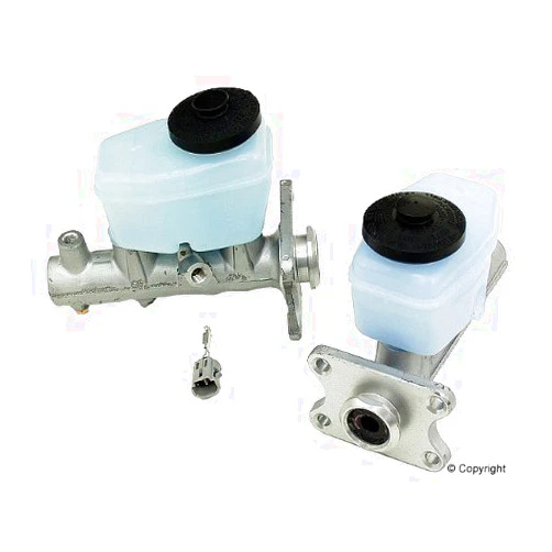Aisin Brake Master Cylinder