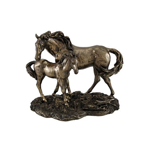 Veronese Design Majestic Mare and Foal Wild Horses Bronze Finish Statue - Exquisite Detail - Cold-Cast Resin - 7 Inches Long - Perfect Home Decor for Horse Enthusiasts
