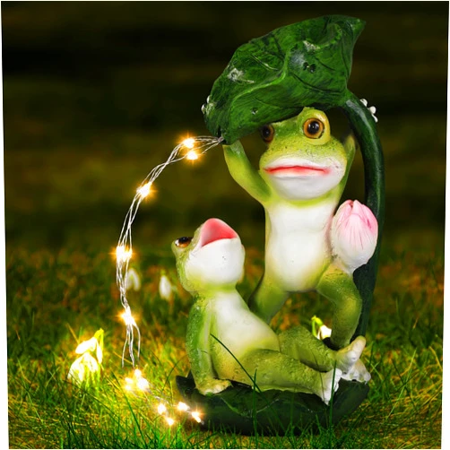 BUARO8AGA Frogs Garden Outdoor Decor Statue, Large Resin Solar Frog Figurines with LED Lights Pond Lotus Leaf Statue Waterproof Ornament for Patio Yard Lawn Decor, Gifts for Women/Mom/Gardener (Frog Brothers)