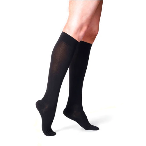 SIGVARIS Women’s Essential Cotton 230 Closed Toe Calf-High Socks 20-30mmHg