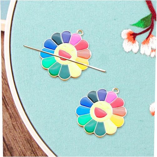 GUPENG 2 Pieces Classic Sun Flower Magnetic Needle Minder for Cross Stitch, Keepers Sewing and Embroidery Kit，Set of Pin Holders Crafts Needlework Supplies (csljmy20220723-0007)