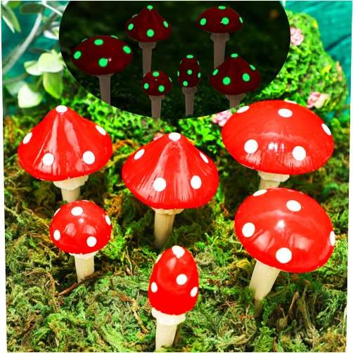 Juegoal Set of 6 Fairy Garden Miniature Mushrooms Statues, Glow in Dark Mini Red Mushroom Resin Figurines, Outdoor Garden Yard Art Accessories, Fly Agarics Sculpture Lawn Ornament Decorations