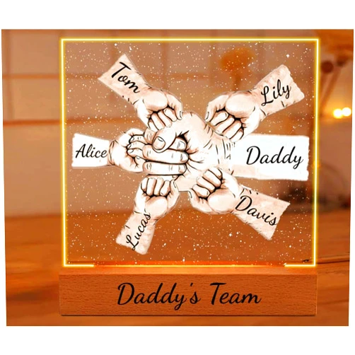 Ozinna Personalized Daddy's Team Fist Bump Night Light, Custom Acrylic LED Fist Bump with Kid's Names Lamp for Fathers Day, Christmas Birthday Gifts for Daddy, Papa, Grandpa, Husband (Style 1)