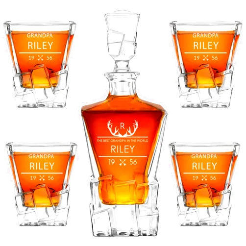Maverton Personalized Whiskey Decanter and 4 glasses for man - Elegant Whisky Set for him - Ice cubes model - Stylish barware for birthday - For whisky connoisseurs - ANTLERS
