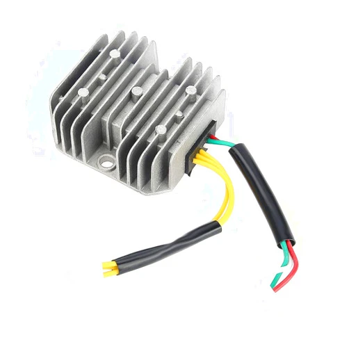 Akozon 6 Wires Voltage Regulator Replacement for 11 Pole Scooters Quads ATVs Mopeds GY6 125/150/250cc 4-stroke 152QMi 152QMJ 157QMI 157QMJ