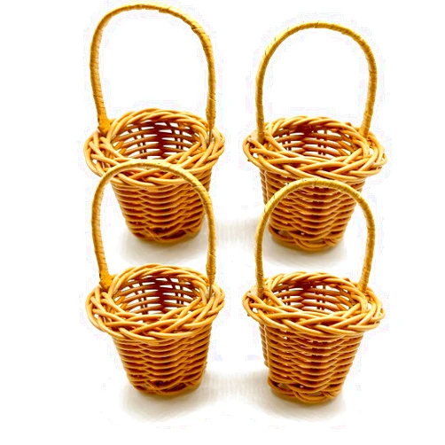 Art&Beauty 4pcs Tiny Miniature Rattan Baskets with Handles Small Woven Tote Flower Girl Baskets Dollhouse Play Scene Ornament Mini Flower Basket for Wedding Party Favors Crafts Decor Willow Basket