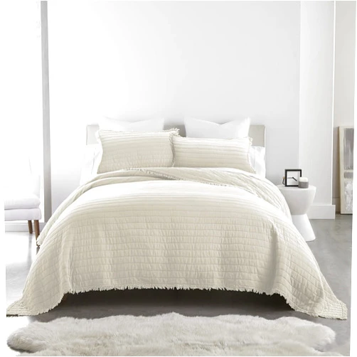 Donna Sharp Queen Bedding Set - 3 Piece - Delano Ivory Cotton Contemporary Quilt Set with Queen Quilt and Two Standard Pillow Shams - Machine Washable