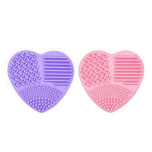 LIYONGHE 2 Pcs Makeup Brush Cleaner Mat Silicone Cosmetic Makeup Brush Cleaning Mat Heart Shape Make up Brush Cleaner Pad for Foundation Brushes Makeup Artist Portable Washing Tool Scrubber