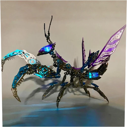 Metalkitor 3D Metal Puzzles for Adults, Giant Mantis Model Kit - Steampunk DIY Ornament - Assembly Jigsaw Crafts Brain Teaser - Perfect Room Decor and Gift Choice(1200+PCS, Purple)