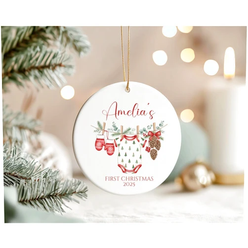 Custom Baby’s First Christmas Ornament, Clothesline Xmas Holiday Decor, New Mom Gift, Personalized Baby Name Year Christmas Ornament 2025, Festive Xmas Display, 1st Birthday Keepsake