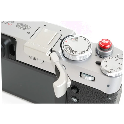 Lensmate Thumb Grip for The Fujifilm X100VI - Silver