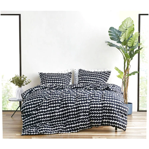 MARIMEKKO - Queen Duvet Cover Set, 100% Soft Cotton Bedding with a Lightweight Feel, 3 Piece Bed Set with Matching Pillowcases (Rasymatto Black)