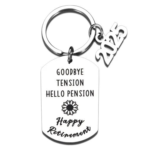 FOOZDEEVAAQ Retirement Gifts for Men Woman 2025 Happy Retirement Keychain Retirement Gifts Basket Coworker Leaving Gifts Farewell Goodbye Gifts for Employee Retirement Gift for Dad Pastor Valentine Christmas