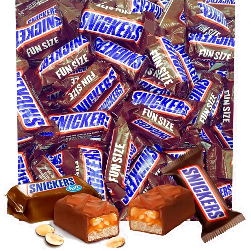 Sweetsome Snickers Fun Sizes Chocolate Caramel Candy Bars - Individually Wrapped Candy with Roasted Peanuts, Nougat, Caramel, and Milk Chocolate (3 Pounds)
