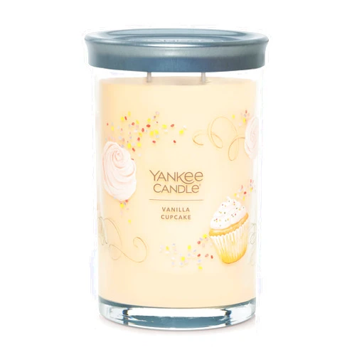 Yankee Candle Vanilla Cupcake Scented, Signature 20oz Large Tumbler 2-Wick Candle, Over 60 Hours of Burn Time