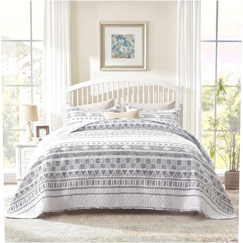 SunStyle Home Queen Size Quilt Set, Lightweight Microfiber Soft Coverlet Reversible Quilted Pattern Summer Quilt Bedspreads Comforter Set for All Season, 3 Piece includes 1 Quilt + 2 Shams