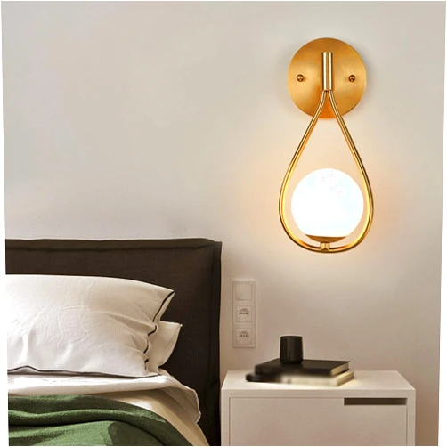 AAMNA Modern Brass Finish Wall Sconce, Indoor LED Wall Lights Bedside Reading Lights with Glass Lampshade, Minimalist Metal Wall Lighting for Bathroom Hallway Mirror Stairway