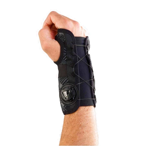DonJoy Performance DonJoy® Performance Bionic™ Reel-Adjust Wrist Brace (Right, Medium/Large) Right Medium/Large (Pack of 1)