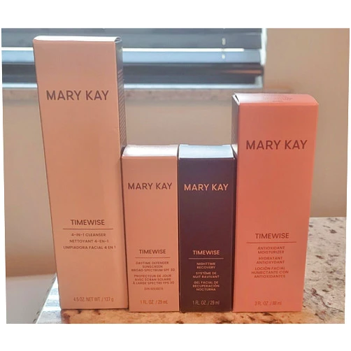 Mary Kay TimeWise 3D Miracle Set - Combination/Oily Skin Moisturizer, Anti-Aging Cream, SPF 30, Natural