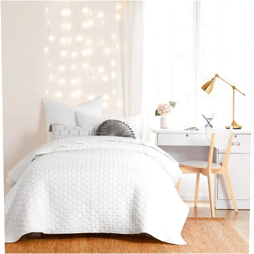 Homthreads by Levtex Home - Rowan Quilt Set - Twin Quilt and One Standard Sham - Diamond Quilted - White Crinkle - Quilt (68x86in.) and Sham (20x26in.) - Reversible - Polyester