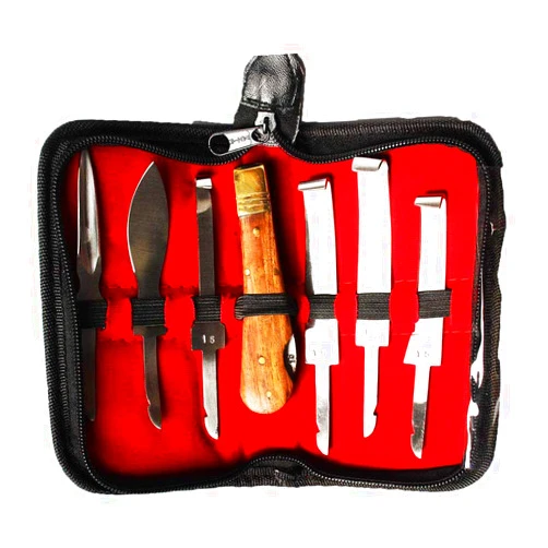 ProRider USA Horse Farrier Tool Changeable 6-Piece Hoof Set w/Wooden Handle 98495