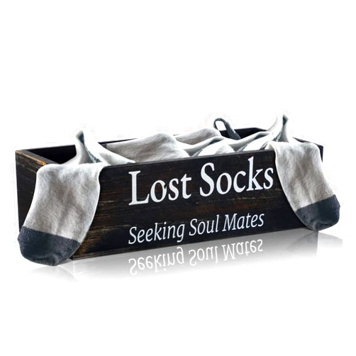 Yulejo Farmhouse Lost Socks Basket Wooden Missing Sock Basket Laundry Room Organization Rustic Farmhouse Decor Funny Lost Socks Laundry Sign Sock Bin for Laundry Room Decor (Black, 9.4 x 3.94 x 2.36'')