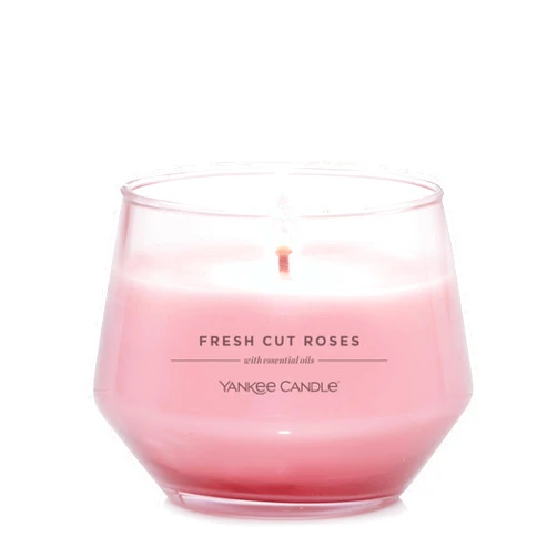 Yankee Candle Studio Medium Candle, Fresh Cut Roses, Pink Candle, 10 oz: Long-Lasting, Essential-Oil Scented Soy Wax Blend Candle | 40-65 Hours of Burning Time, 10 oz, Home Décor