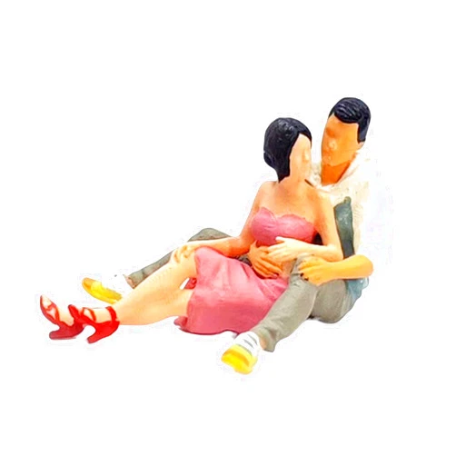 Almencla 1:64 Scale Figurines Decoration Collectibles Simulation Resin Toys Couple Figures for DIY Projects Photography Props Scene Layout Girls Boys, Sitting Pink