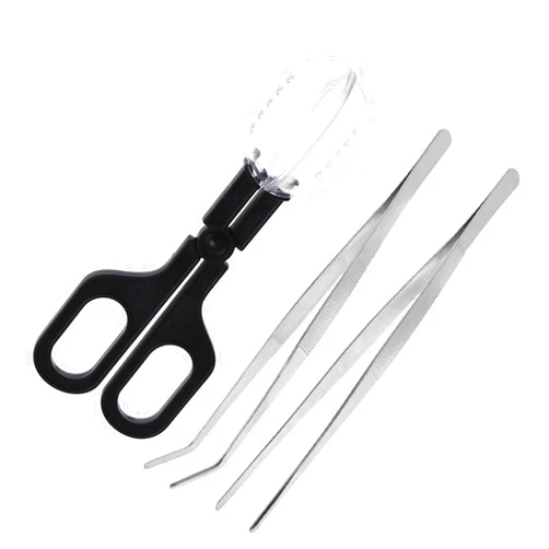 Yoogeer 3in1 Feeding Tool Reptile Feeding Tongs Cricket Clamp Bug Scooper, Cleaning Supplies Scooper+ 2X Tweezers for Reptile, Hedgehog, Hamsters, Guinea Pig,Lizard, Spider Bearded Dragon (Black)