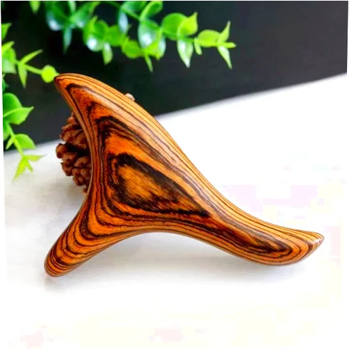BAWHO Sandalwood Triangle Acupuncture Massager Solid Wood Foot Reflexology Shiatsu Massage Deep Relaxation Tool Physical Therapy 1Pcs