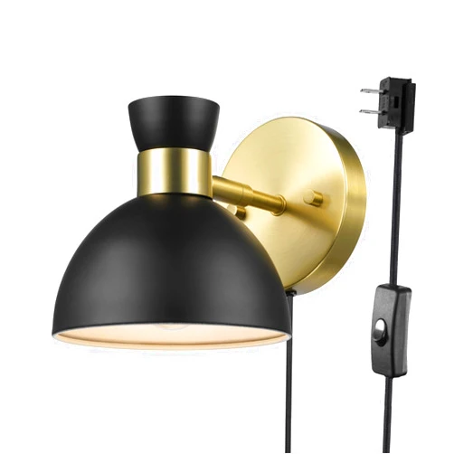 Globe Electric 65000100 1-Light Plug-in or Hardwire Wall Sconce, Matte Brass, Matte Black Pivoting Metal Shade, 6ft Black Cord, in-Line Rocker Switch, Wall Lights for Living Room, Home Décor
