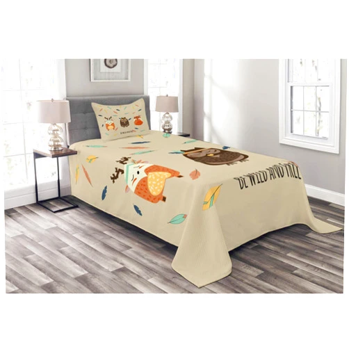 Lunarable Woodland Bedspread, Hand Drawn Boho Tribal Owl Deer and Fox in Meditation with Falling Feathers Pastel, Decorative Quilted 2 Piece Coverlet Set with Pillow Sham, Twin Size, Multicolor
