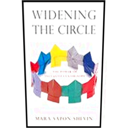 By N/A (Author) Widening the Circle (07) by Sapon-Shevin, Mara [Paperback (2007)]