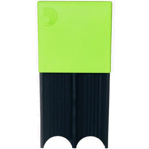 Rico D'Addario Woodwinds Reed Guard - Sax & Clarinet Reed Case - Fits Reeds for Eb Clarinet, Bb Clarinet, Soprano Saxophone, & Alto Saxophone - Holds 4 Reeds - Prevents Warping - Green