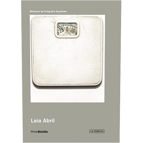 By Chema Conesa (Editor), Laia Abril (Artist), Liza Faktor (Contributor) & 0 more Laia Abril (Biblioteca Photobolsillo)