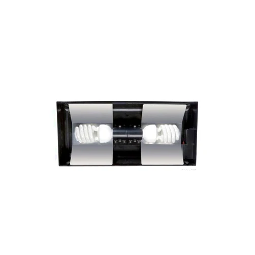 Exo Terra Compact Incandescent Fixture for PT2605/PT2607 - 45 cm,Black