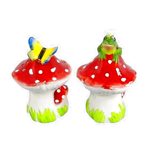 Hidd_ntr_asur_s Mushroom Salt and Pepper Butterfly/Prince Charming set