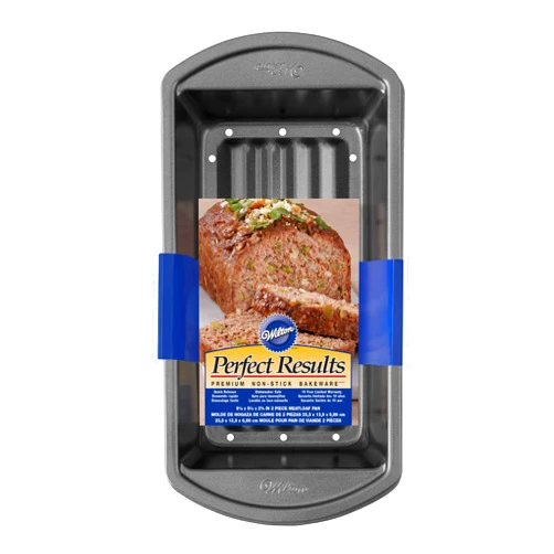 Wilton Perfect Results Premium Non-Stick Bakeware - Meatloaf Pan Set, Reduce the Fat and Kick Up the Flavor, 2-Piece Set