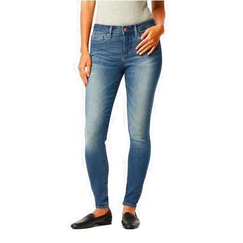 Levi Strauss Signature Gold Women's Totally Shaping Skinny Jeans (Standard and Plus)