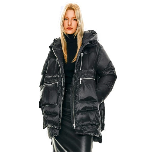 Orolay Women's Thickened Hooded Down Jacket – Winter Shiny Puffer Jacket with RDS Down Filling