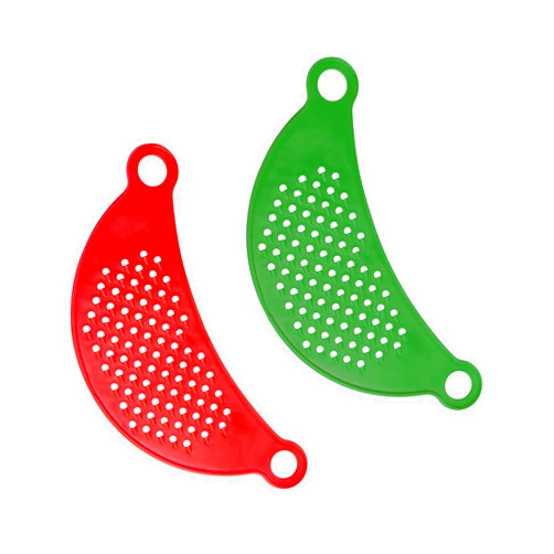 OFXDD Grater & Pasta Strainer - Cheese Grater Handheld for Kitchen - Plastic Colander & Vegetable Shredder for Carrots, Onions & Potatoes, 2 Pcs