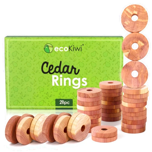 ecoKiwi Cedar Blocks for Clothes Storage - 28 Pack Cedar Rings - 100% Natural Aromatic Cedar for Closets & Drawers - Red Cedarwood Oil Scented Chips with Sandpaper - Cedar Planks Freshener Deodorizer