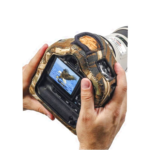 LensCoat Bodybag Case Neoprene Camera Body Bag Case Protection Camouflage Bodyguard Compact Cb (Clear Back) with Grip, Realtree Max4 (lcbgcgcbm4)