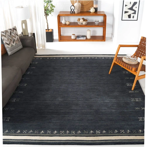 SAFAVIEH Himalaya Collection Area Rug - 8' x 10', Charcoal, Handmade Boho Tribal Wool, Ideal for High Traffic Areas in Living Room, Bedroom (HIM597H)