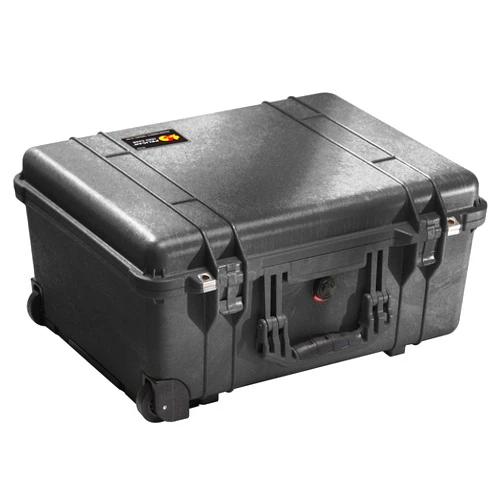 Pelican 1560 Case With Padded Dividers (Black)