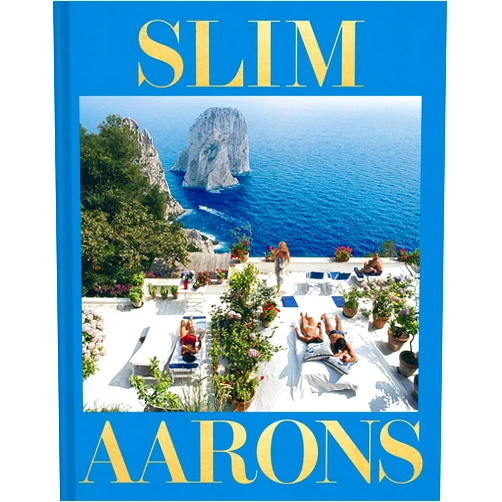 By Shawn Waldron (Author), Slim Aarons (Photographer), Getty Getty Images (Photographer), Maria Cooper Janis (Foreword), Lesley Blume (Contributor), Laura Hawk (Contributor), Nick Foulkes (Contributor) & 4 more Slim Aarons: The Essential Collection: The Essential Collection