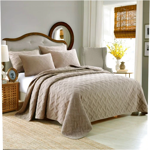CCUNSZI Bedspread Quilt Set Queen-3 Piece Luxury Lightweight Embroidered Quilted Comforter 100% Cotton Reversible Coverle Set with Pillow Shams All Season Quilts,Brown,Queen