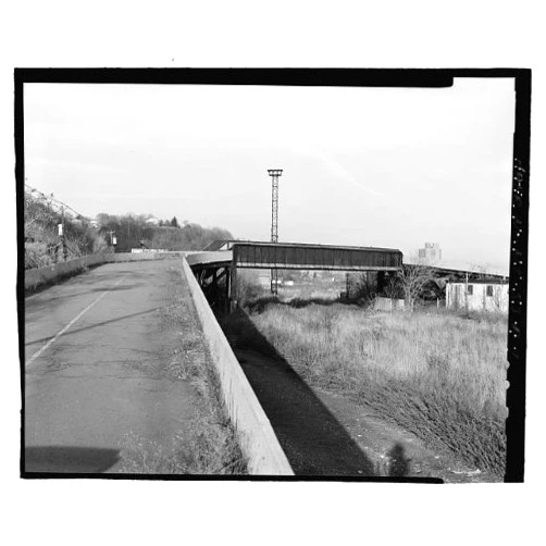 HistoricalFindings Photo: Ford Motor Company Edgewater Assembly Plant,309 River Road,Edgewater,NJ,HAER