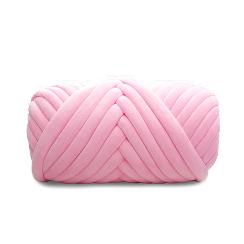 VAURAS Velvet Chunky Yarn Bulky Giant Arm Knitting Yarn, Super Soft Jumbo Tube Weight Yarn, Fluffy DIY Crochet Hand Making Washable Yarn for Blanket, Pet Bed, Rugs Pillow (2.2lb-Cute Pink)